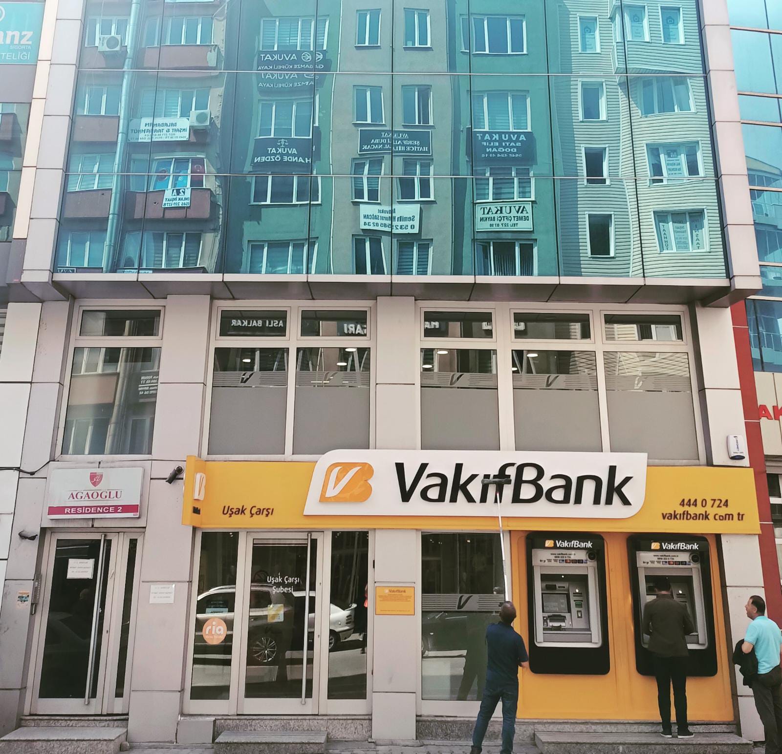 Banka Cephe Temizleme