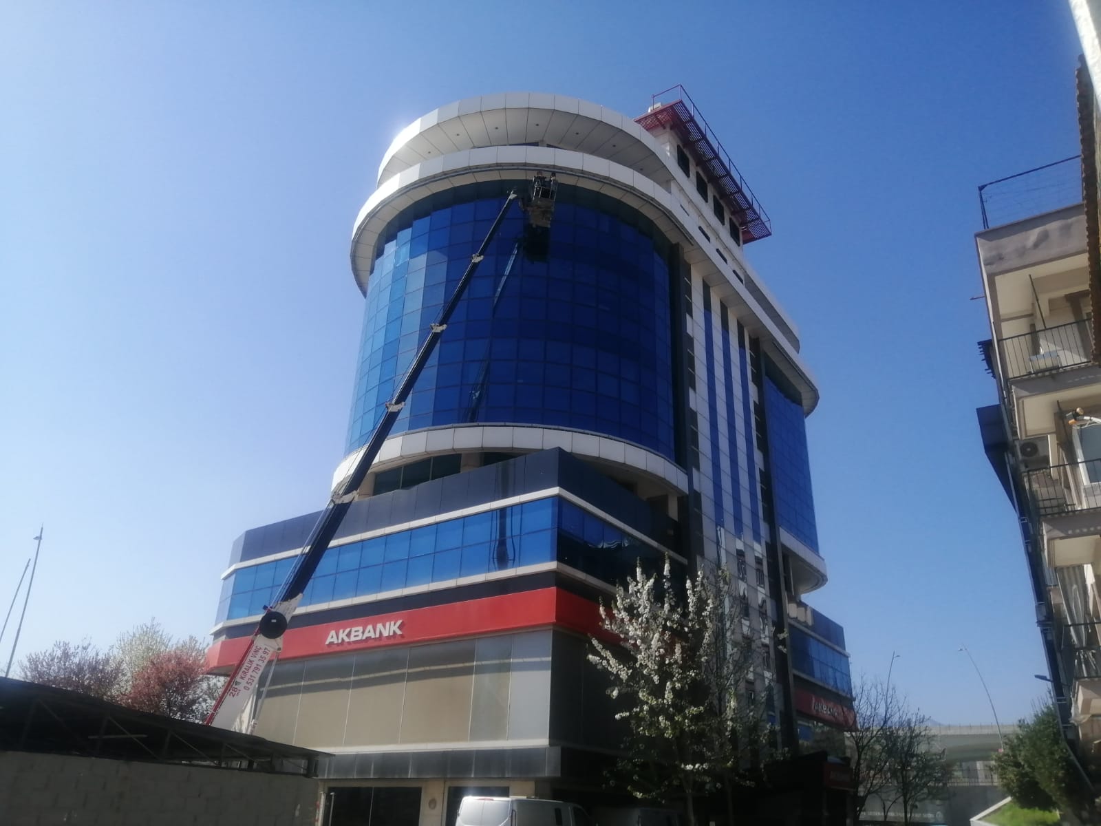 Cam Cephe Bina Temizliği, Dış Cephe Cam Temizliği, Bina Dış Cam Temizliği