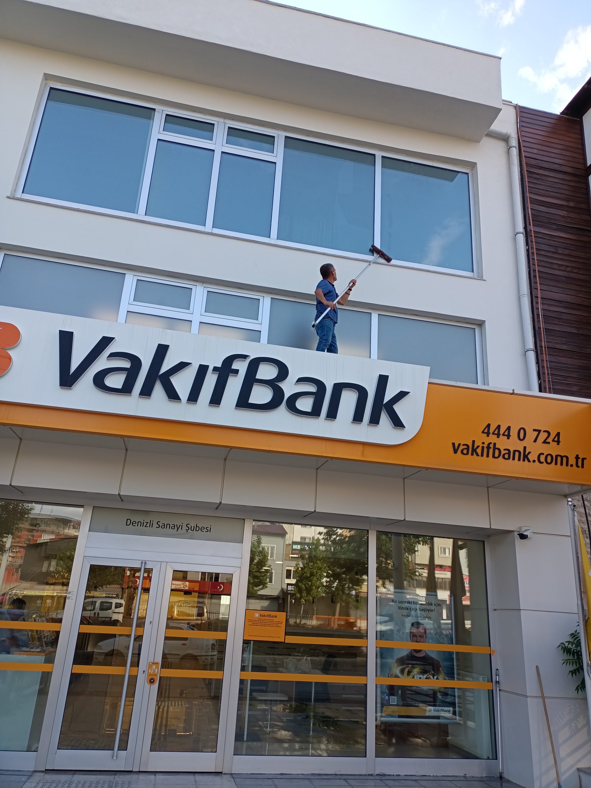 Cam Cephe Bina Temizliği, Dış Cephe Cam Temizliği, Bina Dış Cam Temizliği