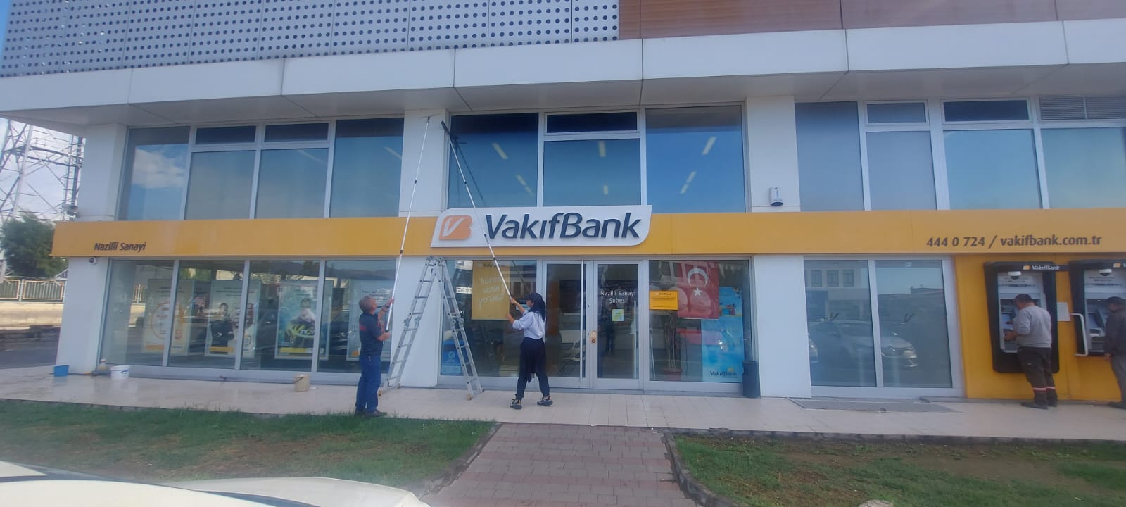 Vakıfbank Dış Cephe Cam Temizliği