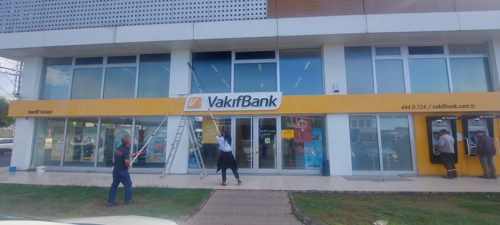 Vakıfbank Dış Cephe Cam Temizliği