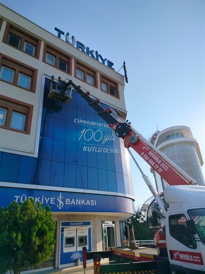cam cephe temizliği (1)